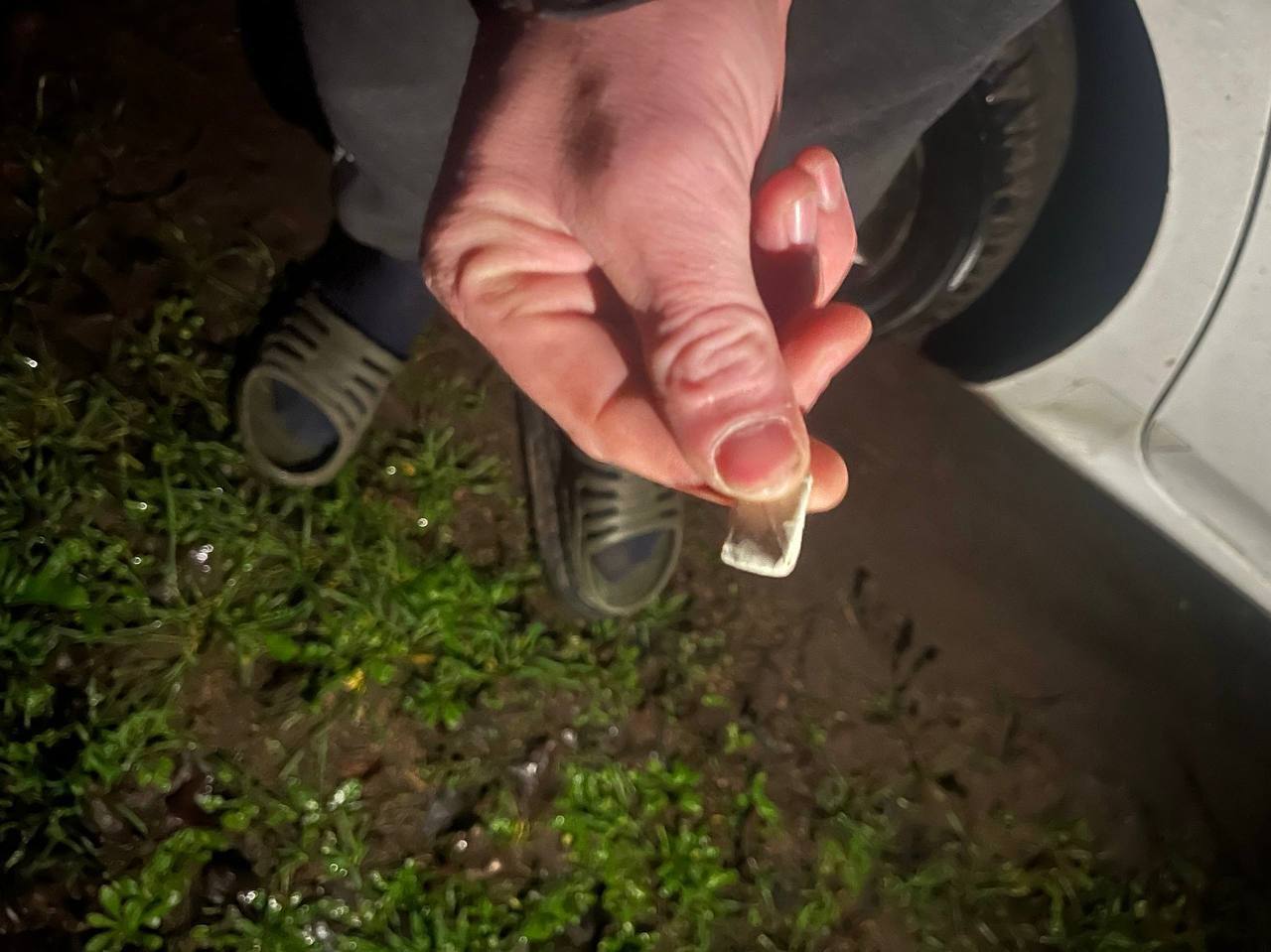 У Новоазовському районі поліцейські затримали чоловіка за незаконне зберігання наркотиків