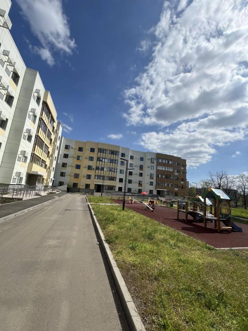 На улице Куприна в Мариуполе достроили новый дом